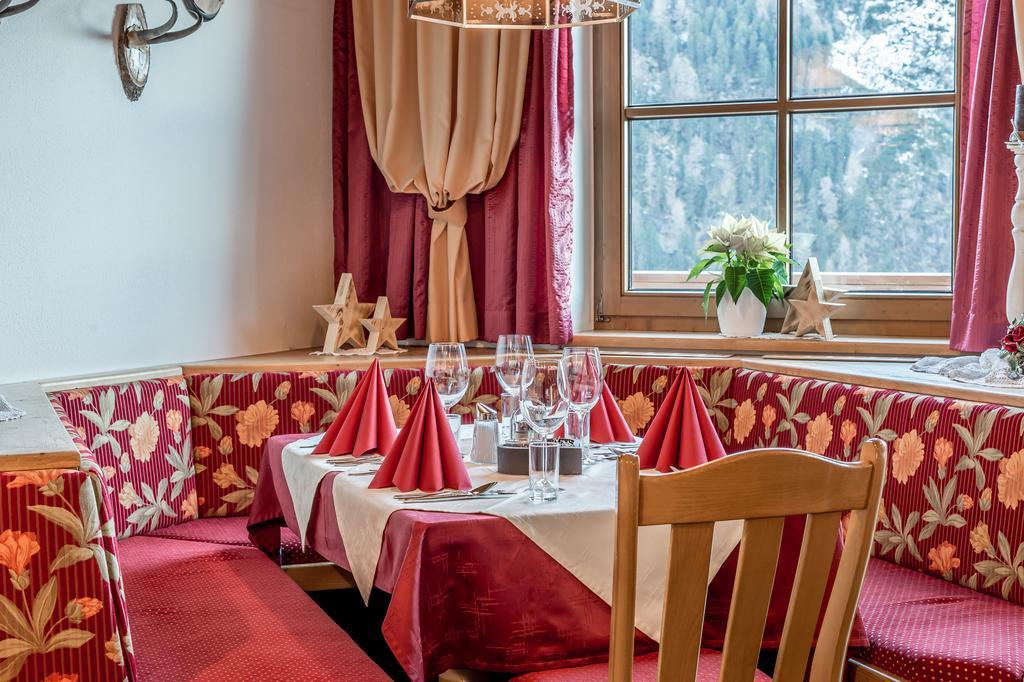 Berghotel & Gasthof Marlstein Oetz Ngoại thất bức ảnh